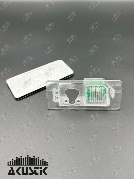 Плафон для камери BMW 3 (E46/E90/E91/E92), 5 (E39/E60/E61), 7 (E38/E65/E66), X3, X4, X5,X6, з підсвіткою 501070 фото
