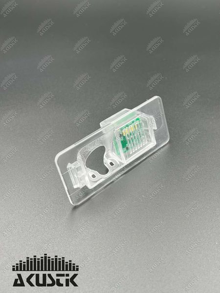 Плафон для камери BMW 3 (E46/E90/E91/E92), 5 (E39/E60/E61), 7 (E38/E65/E66), X3, X4, X5,X6, з підсвіткою 501070 фото