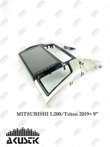 Pамка Mitsubishi L200/Triton 2019+, 9'', срібляста з чорним 144120 фото